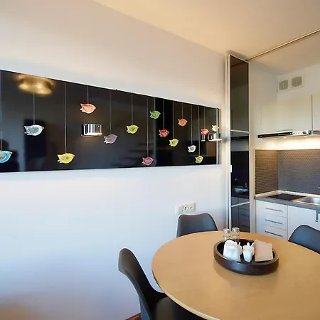 Apartman 411 W Royal Tulip 200 M Od Plazy Dobruk W 5 Gwiazdkowym *