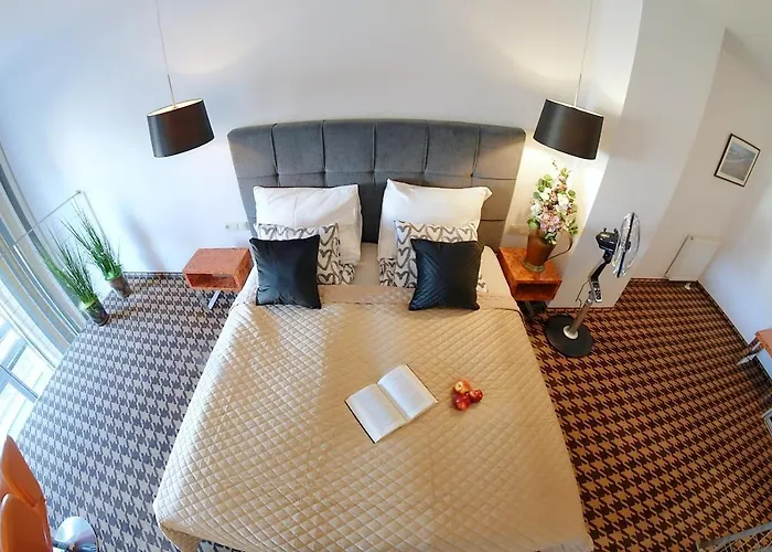 411 W Royal Tulip 200 M Od Plazy Dobruk W 5 Gwiazdkowym Daire Kolobrzeg